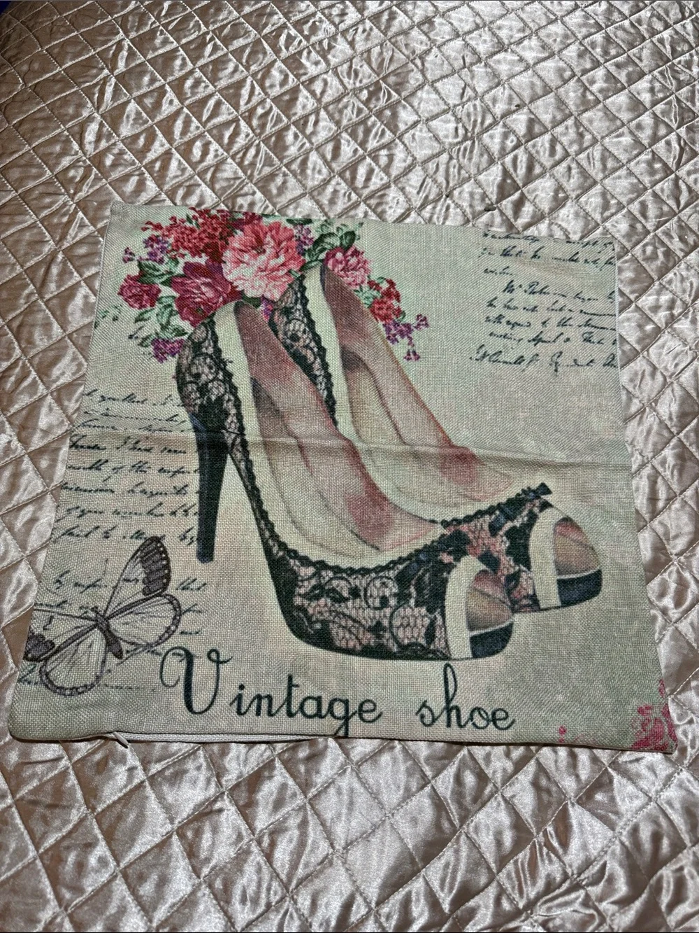 NWT “Vintage Shoe”Lace Peep-Toe Heels - 16.25 x 16.25” bottom zip pillow case